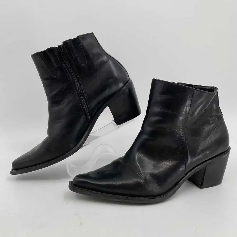 Apostrophe Black Leather Pointed Toe Ankle Booties | Size 8
